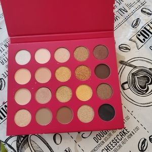 Eye Adore You palette